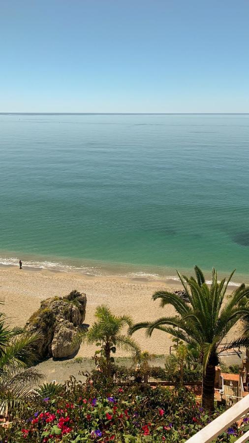 Hotel Paraiso Del Mar Нерха Экстерьер фото